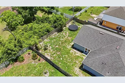 3088 Wainwright Street, Deltona, FL 32738 - Photo 12