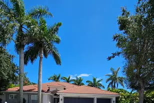 5291 Indianwood Village Ln, Lake Worth, FL 33463 - Photo 1