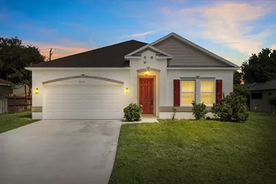 3232 SE Quay Street, Port Saint Lucie, FL 34984 - Photo 2