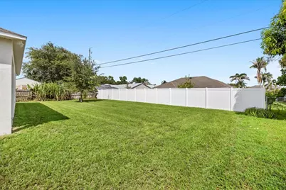 3232 SE Quay Street, Port Saint Lucie, FL 34984 - Photo 38