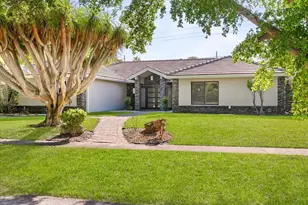 701 Buoy Rd, North Palm Beach, FL 33408 - Photo 2