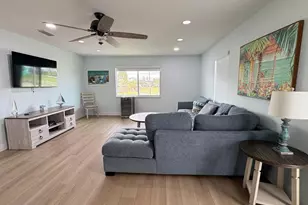 1811 Melaleuca Dr, Fort Pierce, FL 34949 - Photo 8