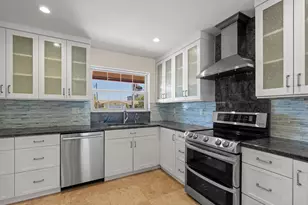 930 SE 10th Ct, Pompano Beach, FL 33060 - Photo 12