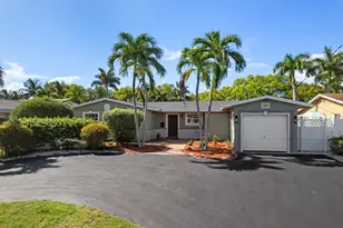 930 SE 10th Ct, Pompano Beach, FL 33060 - Photo 2
