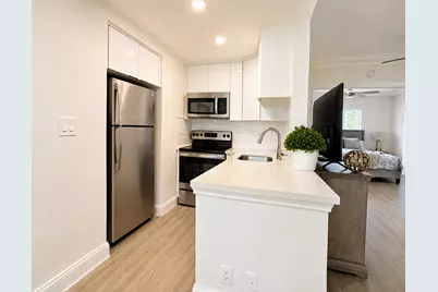 1035 Spanish River Road, Boca Raton, FL 33432 - Photo 6