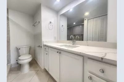 3025 Newcastle B, Boca Raton, FL 33434 - Photo 12