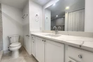 3025 Newcastle B, Boca Raton, FL 33434 - Photo 12