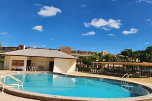 3025 Newcastle B, Boca Raton, FL 33434 - Photo 18