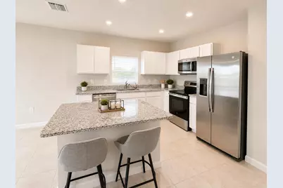 103 Pummelo Place, Fort Pierce, FL 34981 - Photo 2