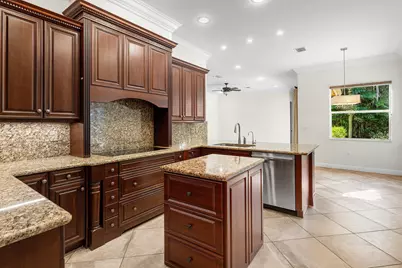 11939 Fox Hill Circle, Boynton Beach, FL 33473 - Photo 16