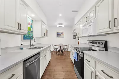 300 S Riverside Drive, Pompano Beach, FL 33062 - Photo 14