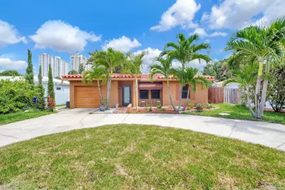 300 S Riverside Drive, Pompano Beach, FL 33062 - Photo 1