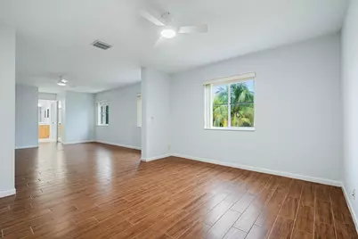 890 Hawthorn Terrace, Weston, FL 33327 - Photo 32