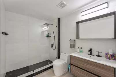 1931 NE 2nd Street #301, Deerfield Beach, FL 33441 - Photo 16