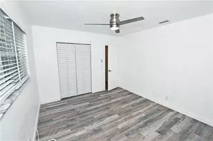 270 NW 43rd St, Oakland Park, FL 33309 - Photo 8