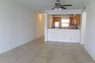 1523 Lake Crystal Dr, West Palm Beach, FL 33411 - Photo 4