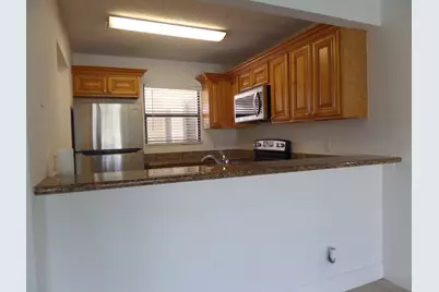 1523 Lake Crystal Drive #F, West Palm Beach, FL 33411 - Photo 6