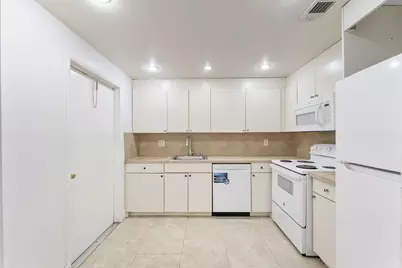 632 NW 13th Street #16, Boca Raton, FL 33486 - Photo 6