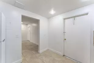 632 NW 13th St, Boca Raton, FL 33486 - Photo 2