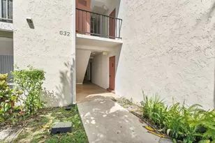 632 NW 13th St, Boca Raton, FL 33486 - Photo 1