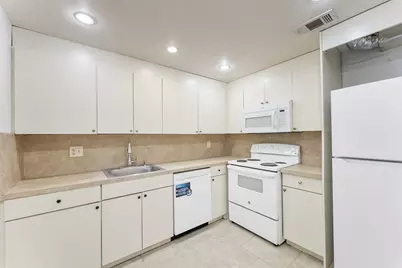 632 NW 13th Street #16, Boca Raton, FL 33486 - Photo 8