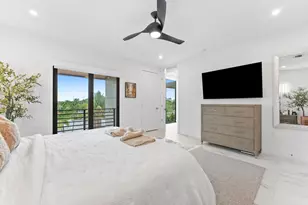 1048 N Victoria Park Rd, Fort Lauderdale, FL 33304 - Photo 32