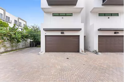 1048 N Victoria Park Road, Fort Lauderdale, FL 33304 - Photo 4