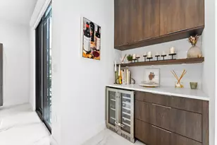 1048 N Victoria Park Rd, Fort Lauderdale, FL 33304 - Photo 14