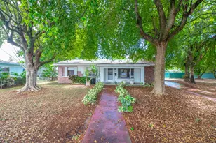 226 NE 13th Ave, Pompano Beach, FL 33060 - Photo 1