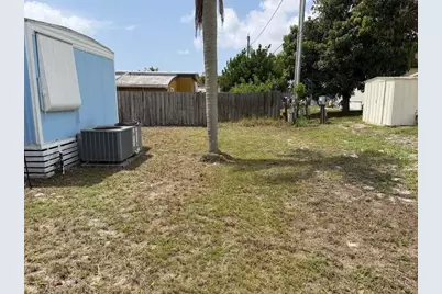 8364 SE Sandy Lane, Hobe Sound, FL 33455 - Photo 10