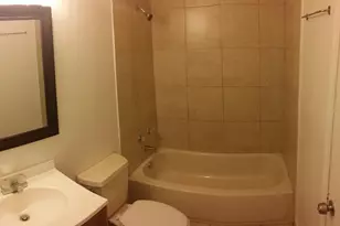 5333 NW 27th St, Lauderhill, FL 33313 - Photo 10