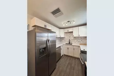 35 W 11th Street, Riviera Beach, FL 33404 - Photo 10
