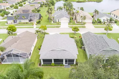 228 SW Lake Forest Way, Port Saint Lucie, FL 34986 - Photo 36