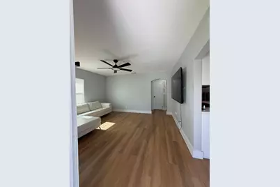 217 E 24th Street, Riviera Beach, FL 33404 - Photo 2