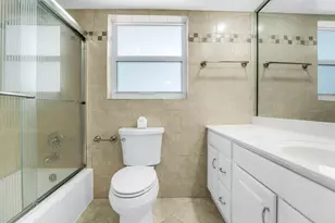 2651 S Palm Aire Dr, Pompano Beach, FL 33069 - Photo 22