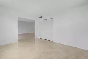 2651 S Palm Aire Dr, Pompano Beach, FL 33069 - Photo 28