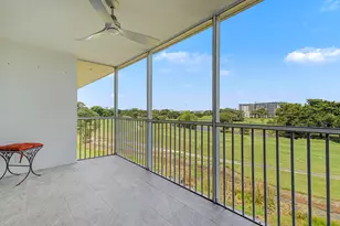 2651 S Palm Aire Dr, Pompano Beach, FL 33069 - Photo 30