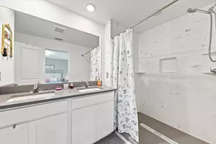 6351 Sailpointe Ln, West Palm Beach, FL 33413 - Photo 18