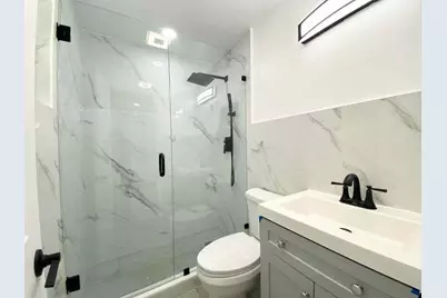 660 NE 34th Court #3, Oakland Park, FL 33334 - Photo 6