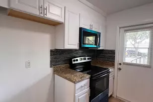 645 SW 20th Ct, Delray Beach, FL 33445 - Photo 6