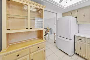 2680 Emory Dr E, West Palm Beach, FL 33415 - Photo 8