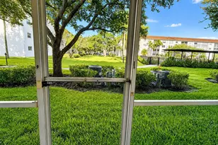 1400 SW 124th Terrace, Pembroke Pines, FL 33027 - Photo 18