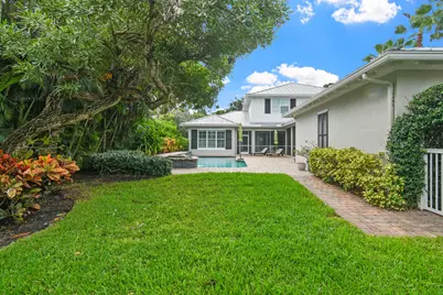 2664 Greenway Drive, Jupiter, FL 33458 - Photo 4