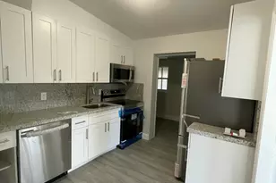 312 NE 8th St, Pompano Beach, FL 33060 - Photo 2