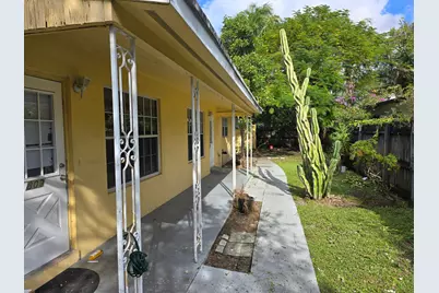 807 W Las Olas Boulevard #807-819, Fort Lauderdale, FL  - Photo 2