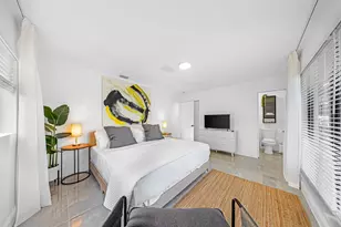 2925 NE 1st Ave., Wilton Manors, FL 33334 - Photo 24