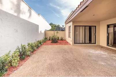 6876 Palmar Court, Boca Raton, FL 33433 - Photo 32