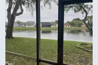 4617 NW 90th Avenue, Sunrise, FL 33351 - Photo 2