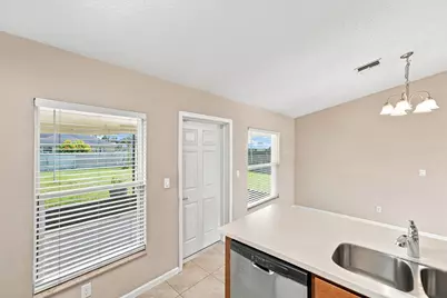 538 SW Prado Avenue, Port Saint Lucie, FL 34983 - Photo 16