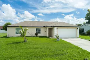 538 SW Prado Ave, Port Saint Lucie, FL 34983 - Photo 2